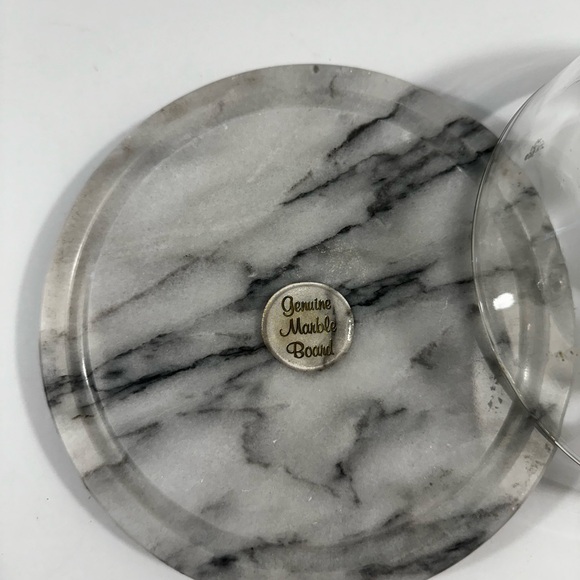 Dutch Garden Grey Marble & Glass Cloche Dome Cheese Keeper Tray Platter Server - Picture 4 of 8